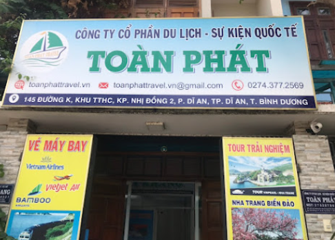 Tour tiêu chuẩn