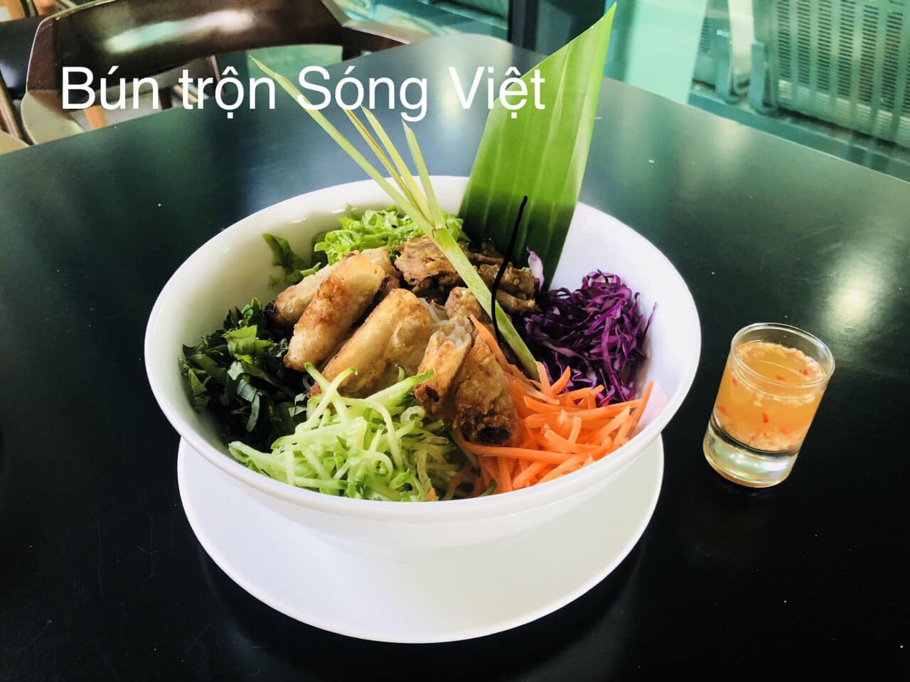 Bún trộn