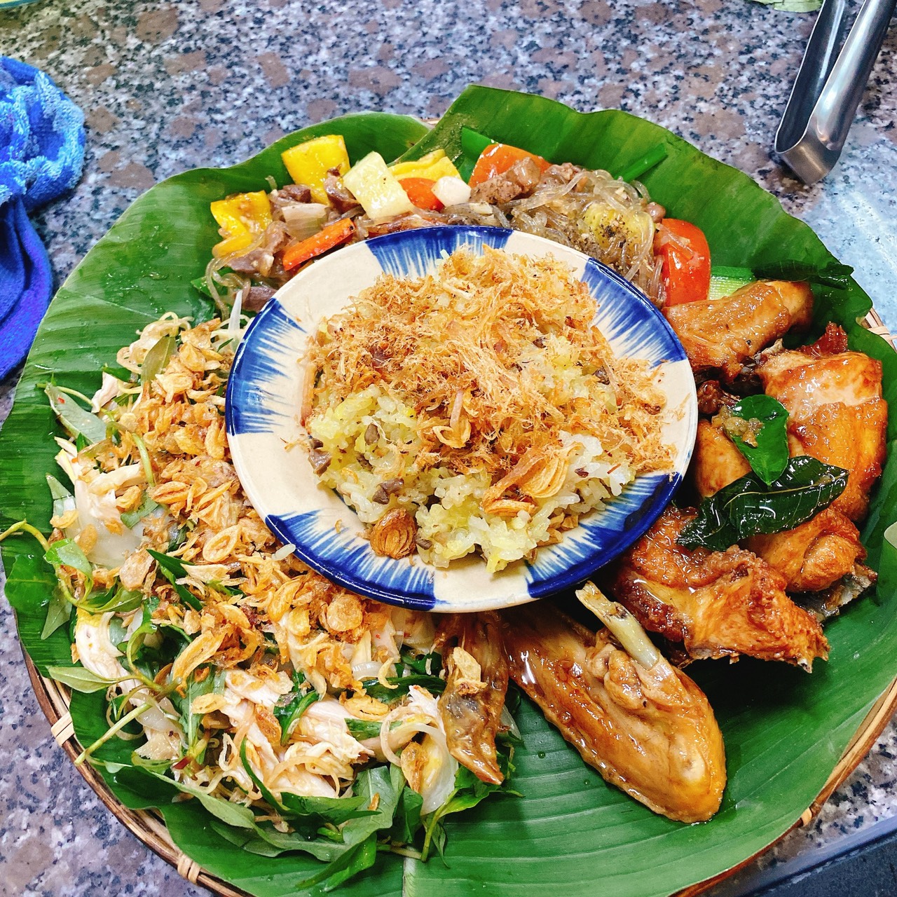 Mẹt gà lớn