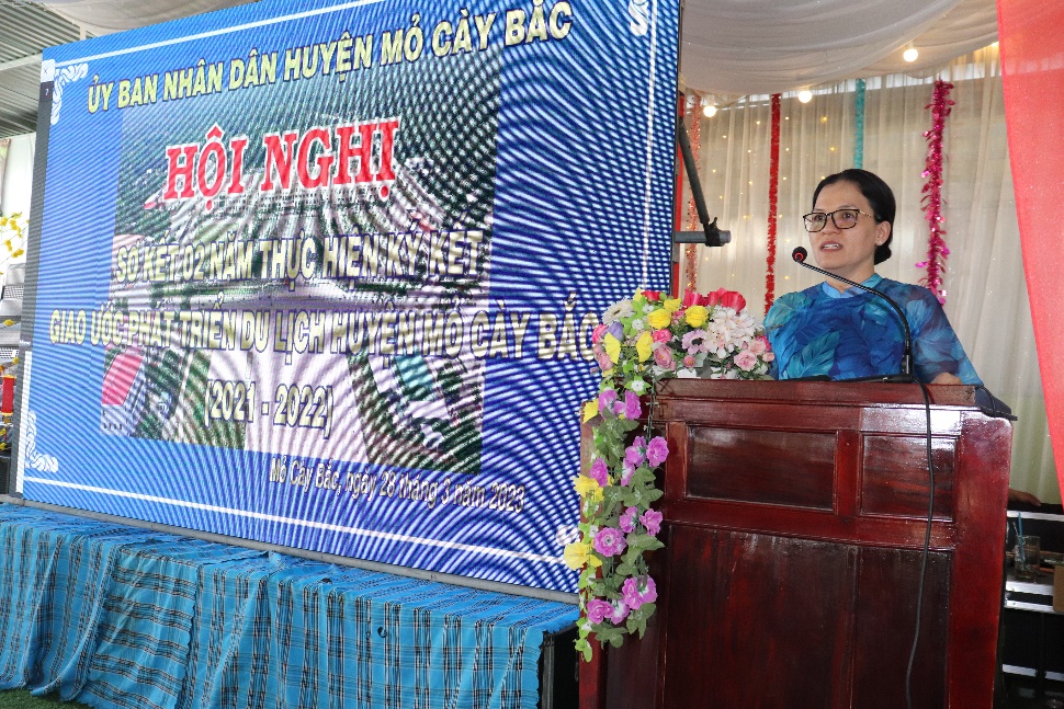 Hội nghị sơ kết 02 năm thực hiện ký kết giao ước phát triển du lịch huyện Mỏ Cày Bắc (2021-2022)