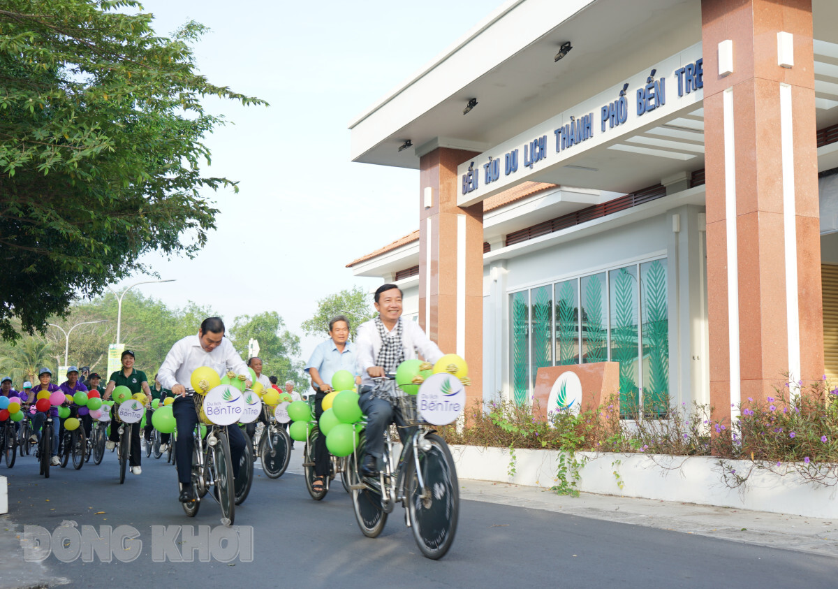 Diễu hành xe đạp du lịch xanh