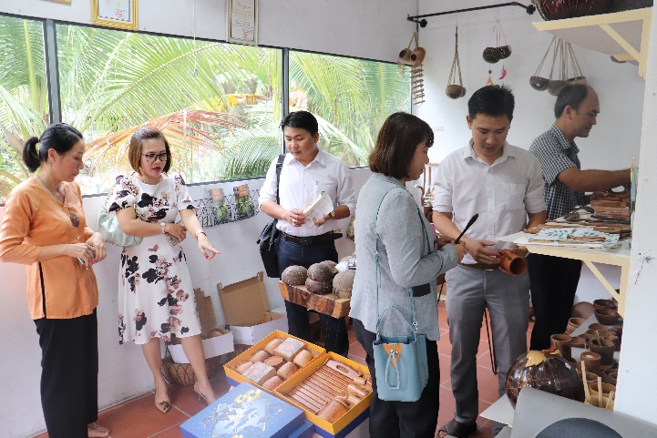 GIONG TROM DEVELOPING TOURIST ACCOMMODATION FACILITIES