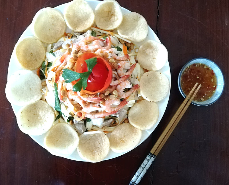 GỎI CỦ HŨ DỪA TÔM THỊT – TINH TÚY ẨM THỰC BẾN TRE