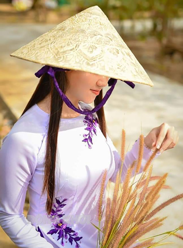 Nón Bến Tre từ nguyên liệu dừa