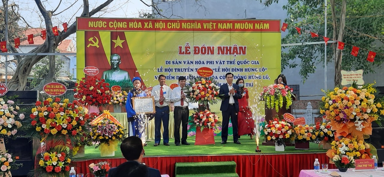 Lễ đón nhận Di sản văn hóa phi vật thể cấp quốc gia: Lễ hội truyền thống- Lễ hội Đình Hùng Lô và công bố công nhận Quyết định điểm Du lịch văn hóa cộng đồng Hùng Lô
