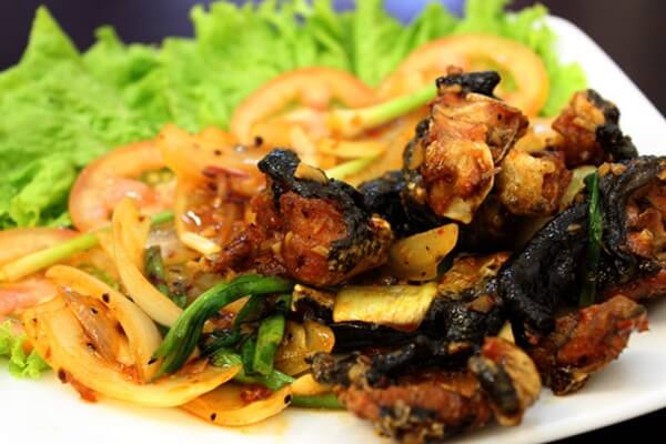 Ếch chiên nước mấm