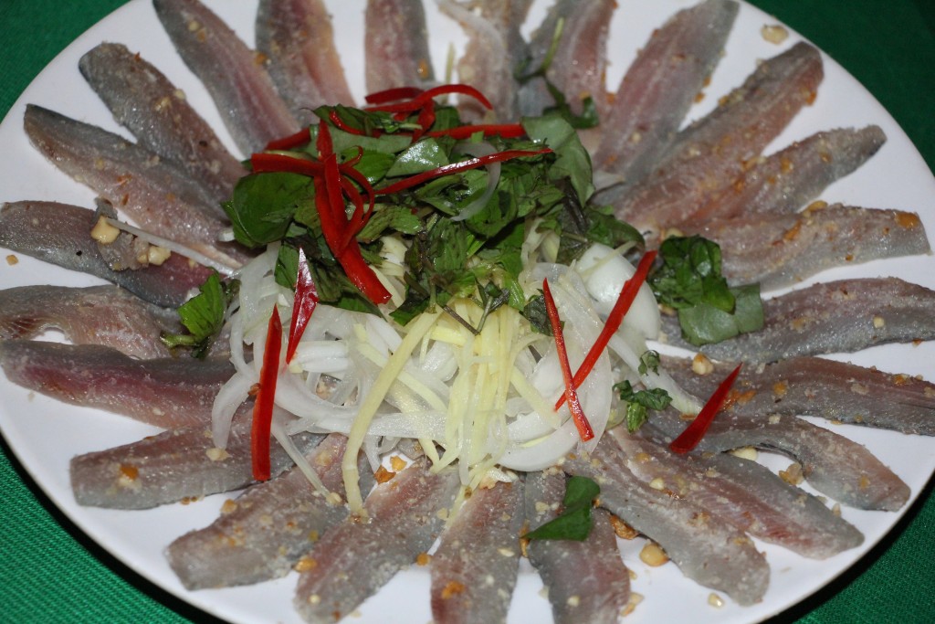 Gỏi cá trích