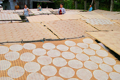 Làng nghề bánh tráng Thuận Hưng