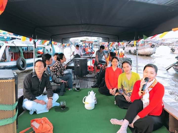 Chương trình biểu diễn nghệ thuật truyền thống, Đờn Ca Tài Tử định kỳ tại Chợ nổi Cái Răng