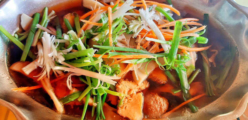 MÓN NẤM NGON LẠ TẠI NHÀ HÀNG CHAY ĐẸP NHẤT CẦN THƠ