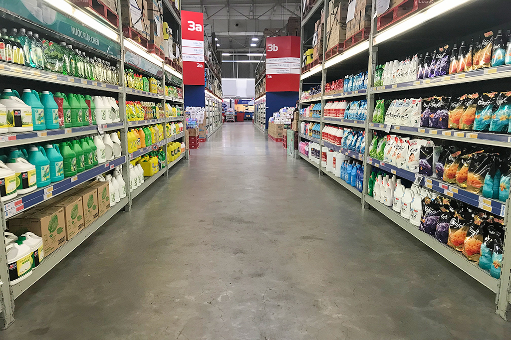Mega Market Hung Loi